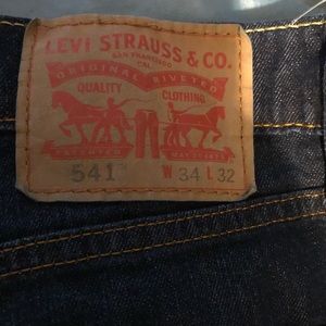 Levi jeans 541 fit